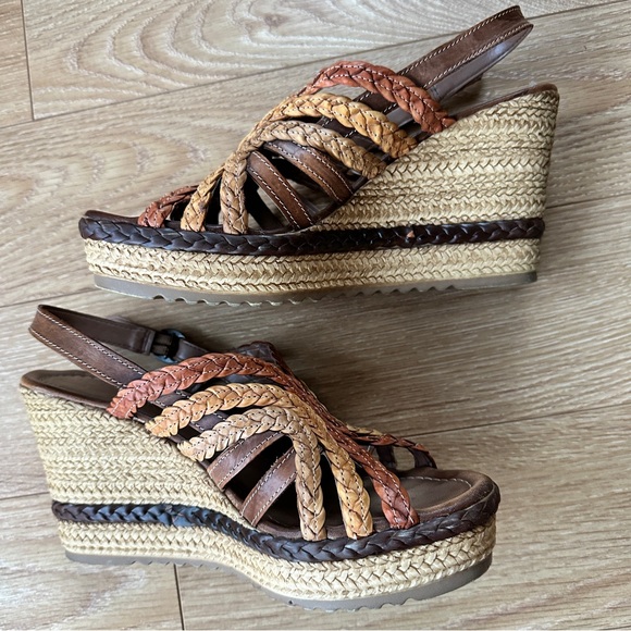 Italian summer wedge. Size 40, platform sandal in browns. Great condition - Picture 8 of 8